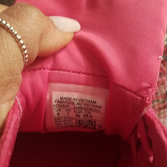 Hot Pink Converses - Picture 3 of 3